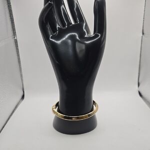 NWOT Ettika Elegant Gold Bangle Bracelet